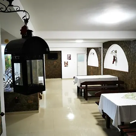 Doftana Quarto em Acomodações Particulares